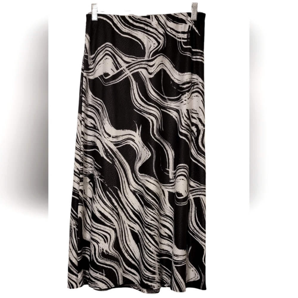 Nine West Abstract A-Line Form-Fitting Midi Slip … - image 3